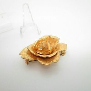 Vintage Diane Von Furstenberg DVF brooch